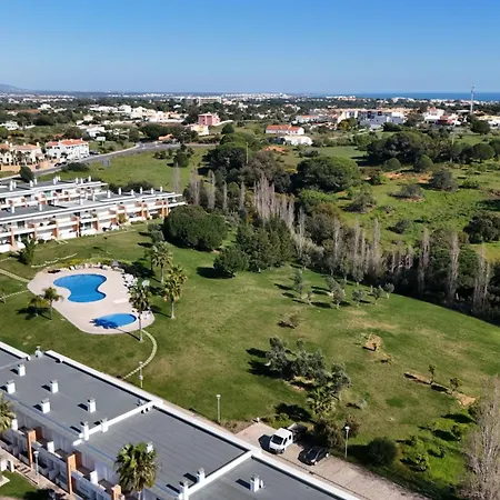 White By Check-in Portugal Albufeira